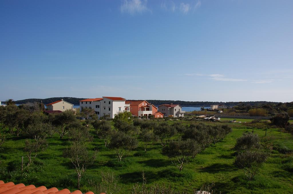 Apartment Spanjol Banjol Exterior foto