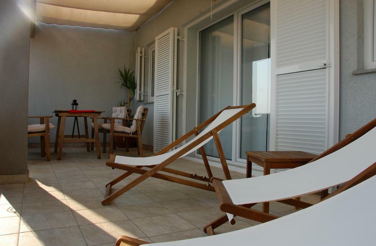 Apartment Spanjol Banjol Exterior foto