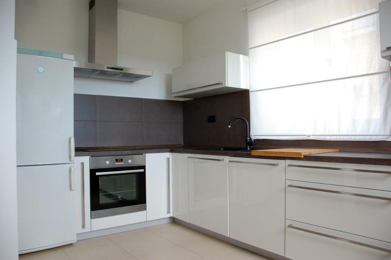 Apartment Spanjol Banjol Exterior foto
